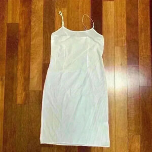Club Monaco | White dress slip  size 2